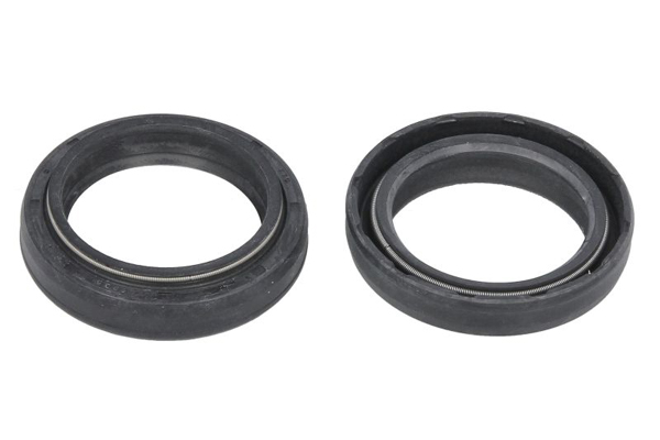 Priekšējās dakšas blīvslēgs YAMAHA CP, SRX, XV, YP 125/250 1987-2017 Izmēri: 33x45x10mm Priekšējās dakšas blīvslēgs YAMAHA CP, SRX, XV, YP 125/250 1987-2017 Izmēri: 33x45x10mm