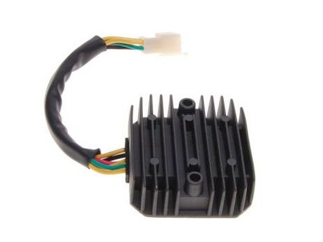 Sprieguma regulators 6 vadi OEM: YAMAHA: 5A8-81960-A0, 3LS-81960-01, 3VD-81960-01-00 Sprieguma regulators 6 vadi OEM: YAMAHA: 5A8-81960-A0, 3LS-81960-01, 3VD-81960-01-00