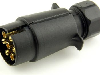 7 kontaktu PVC spraudnis TP009