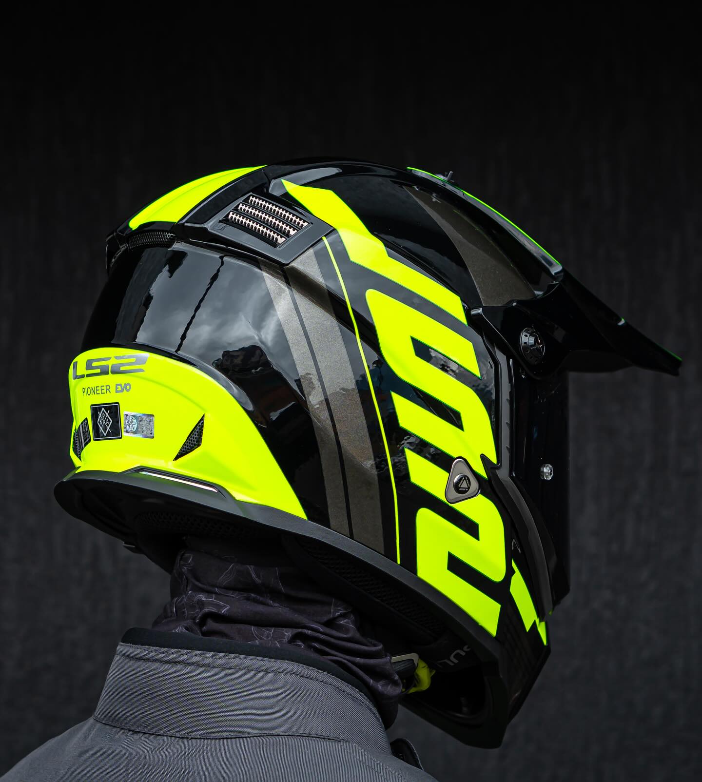 LS2 MX436 PIONEER EVO TROPHY enduro, MOTO ĶIVERE, -melns-dzeltens LS2 MX436 PIONEER EVO TROPHY enduro, MOTO ĶIVERE, -melns-dzeltens - Image 10