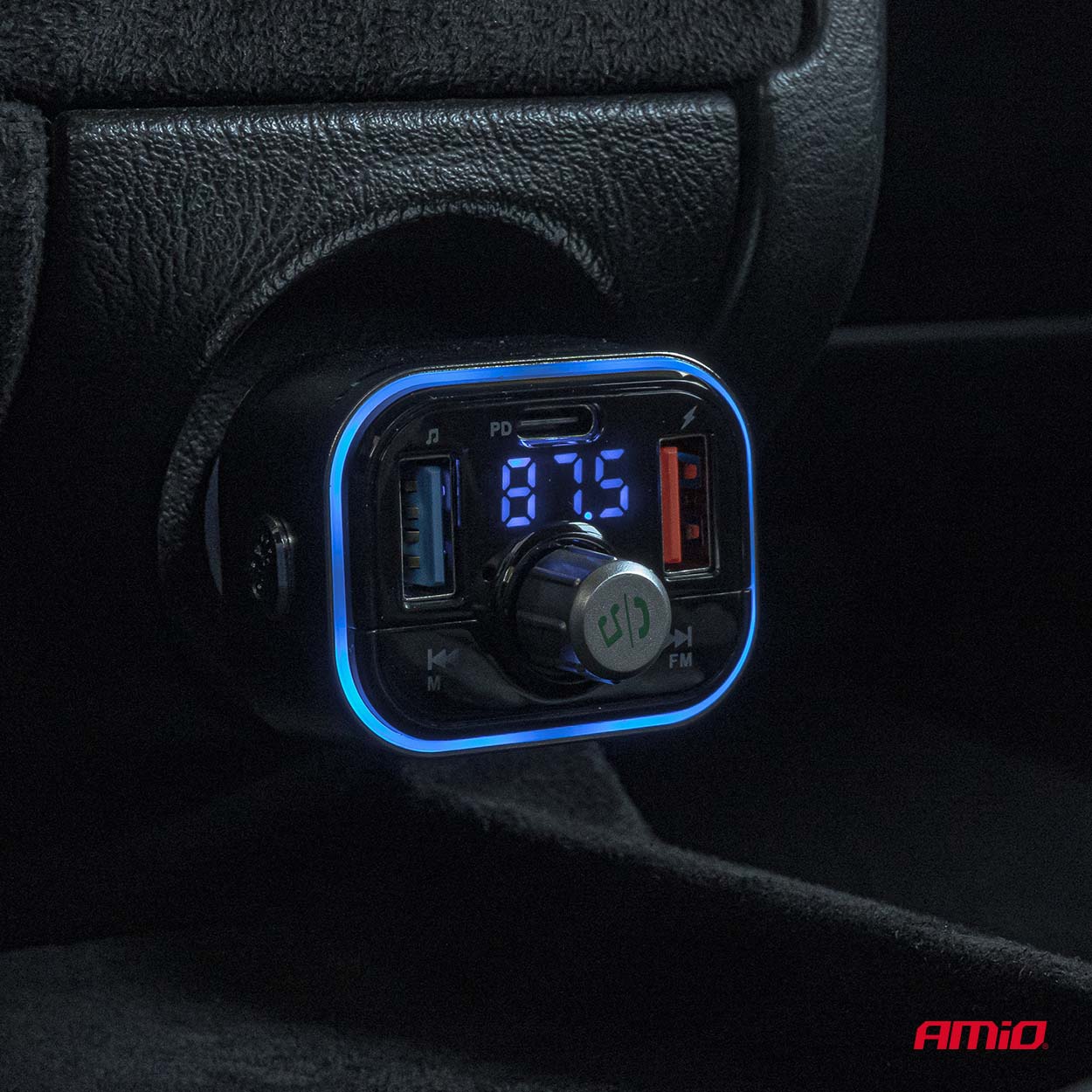 Automašīnas FM raidītājs 1×USB-C microSD 12V 24V AMIO-04652 Automašīnas FM raidītājs 1×USB-C microSD 12V 24V AMIO-04652 - Image 2