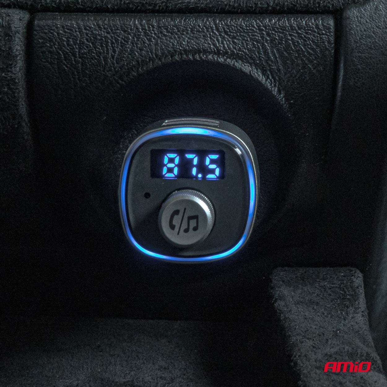 Automašīnas FM raidītājs 2×USB-A microSD 12V 24V AMIO-04654 Automašīnas FM raidītājs 2×USB-A microSD 12V 24V AMIO-04654 - Image 2