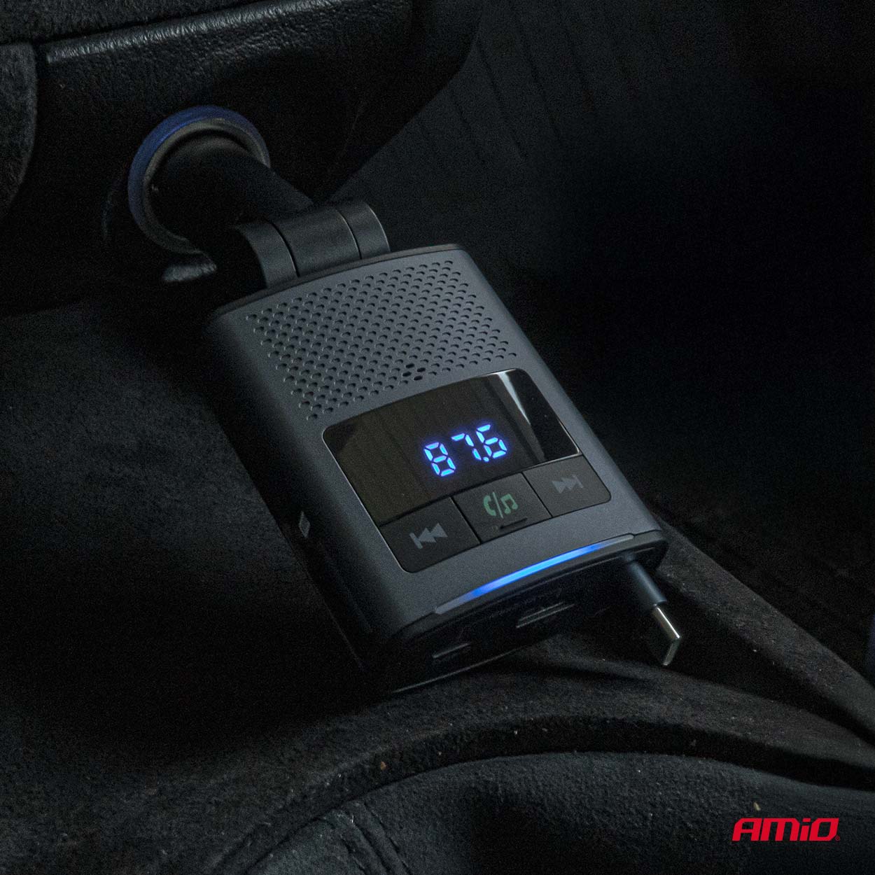 Automašīnas FM raidītājs 1×USB-A 1×USB-C 12V 24V AMIO-04656 Automašīnas FM raidītājs 1×USB-A 1×USB-C 12V 24V AMIO-04656 - Image 3