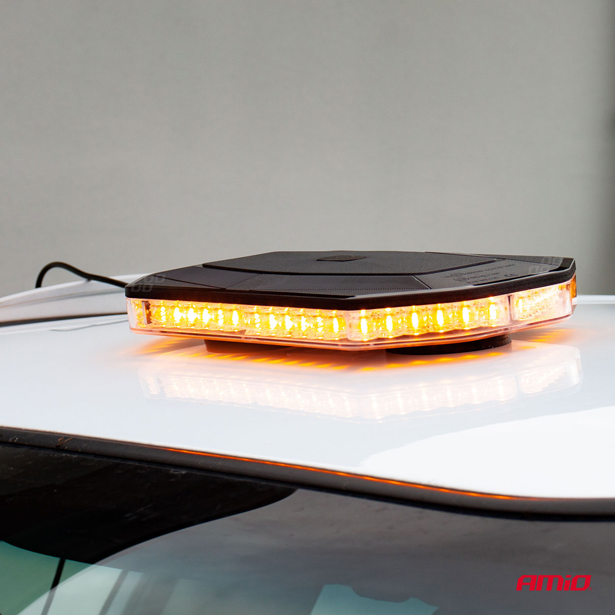 Augstas intensitātes magnētiskais stiprinājums MINI gaismas josla WLB78 293x171mm R65 R10 48LED 12/24V IP56 AMIO-02920 Augstas intensitātes magnētiskais stiprinājums MINI gaismas josla WLB78 293x171mm R65 R10 48LED 12/24V IP56 AMIO-02920 - Image 10