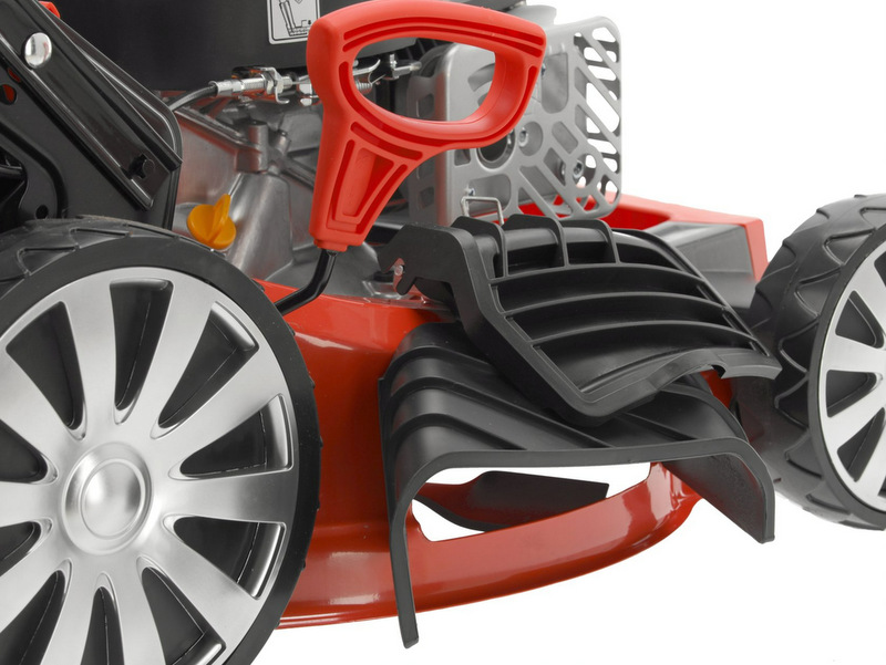 YATO BENZĪNA 4T PAŠGĀJĒJA ZĀLES PĻAVĒJS 2.3KW, 46CM PĻAUŠANAS PLATUMS, YT-85525 YATO BENZĪNA 4T PAŠGĀJĒJA ZĀLES PĻAVĒJS 2.3KW, 46CM PĻAUŠANAS PLATUMS, YT-85525 - Image 9
