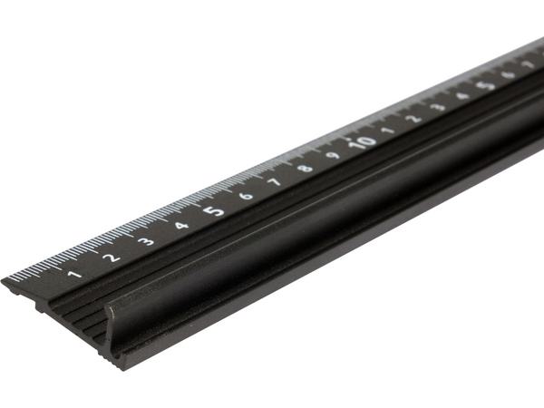 Lineāls ar 200 mm aizsargprofilu YATO YT-70725 - Image 4
