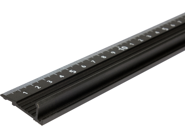 Lineāls ar aizsargprofilu 450 mm YATO YT-70727 - Image 4