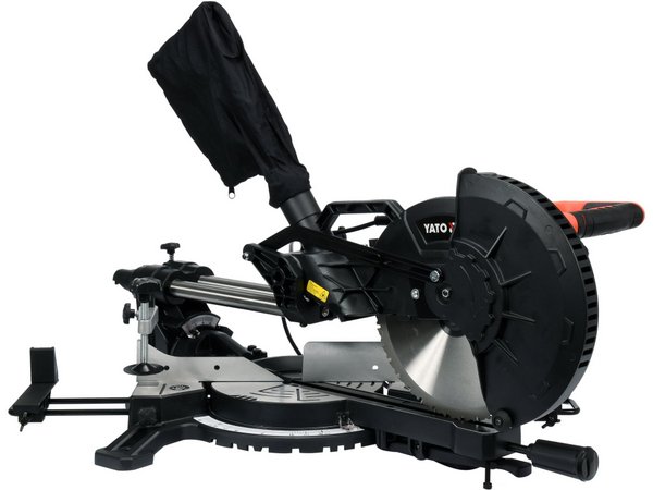 255 mm, 1800 W koka un metāla paneļu zāģis YATO YT-82174
