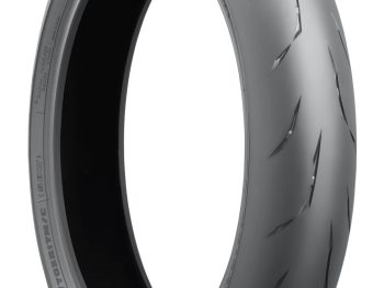 120/70ZR17 BRIDGESTONE RS10F 58W TL CBR1000RR DOT20 (bez atgriešanas iespējām)